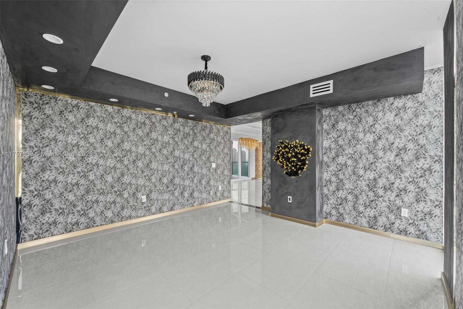 Small Image of 3370 HIDDEN BAY DR #3311, Aventura Number 13
