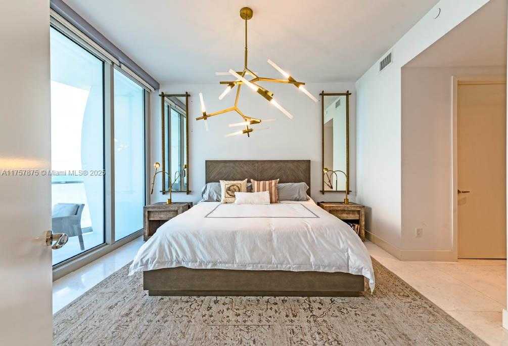 Small Image of 16901 COLLINS AVE #1404, Sunny Isles Beach Number 7