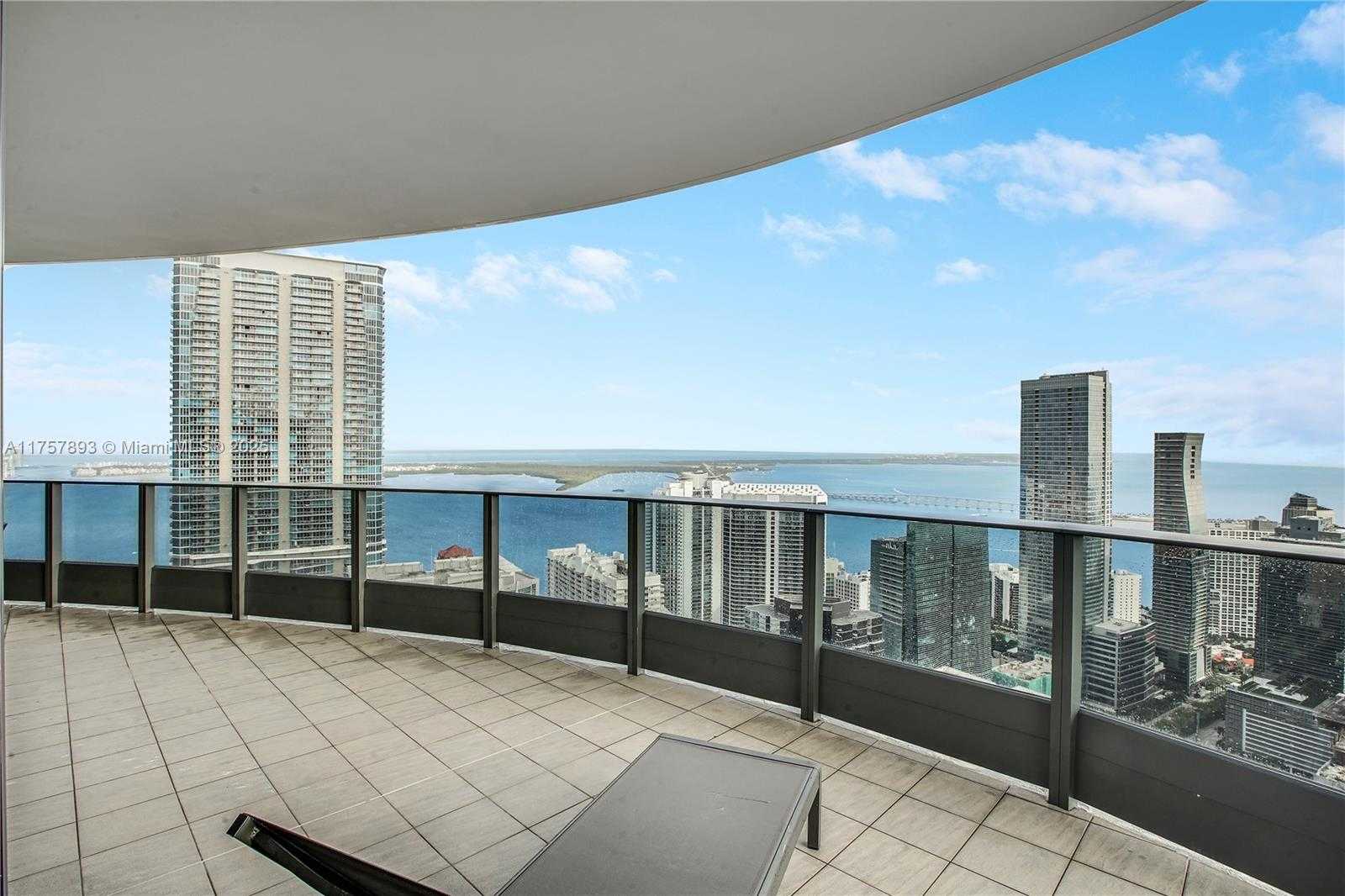 Small Image of 1000 BRICKELL PLZ #PH6002, Miami Number 30
