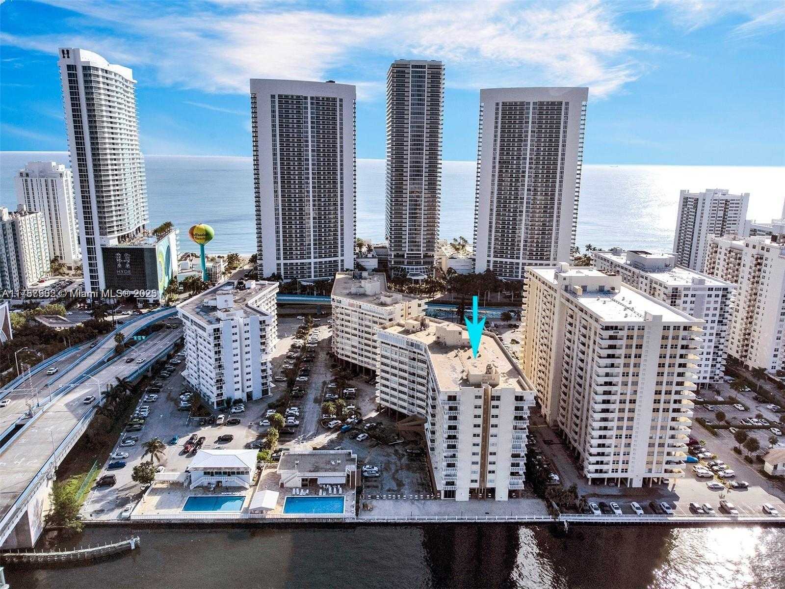 Small Image of 1817 SOUTH OCEAN DR #827, Hallandale Beach Number 2