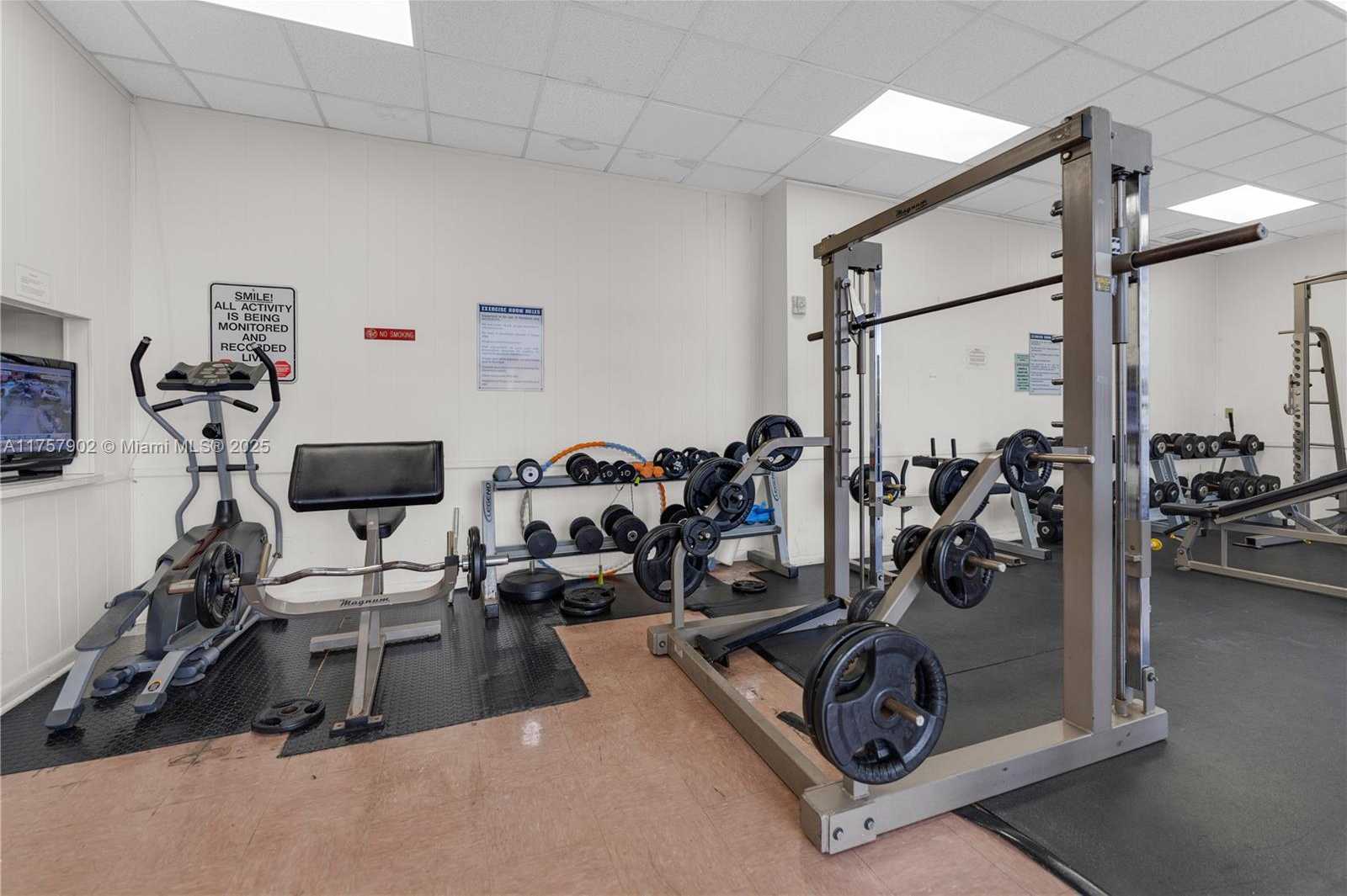 Small Image of 1817 SOUTH OCEAN DR #827, Hallandale Beach Number 23