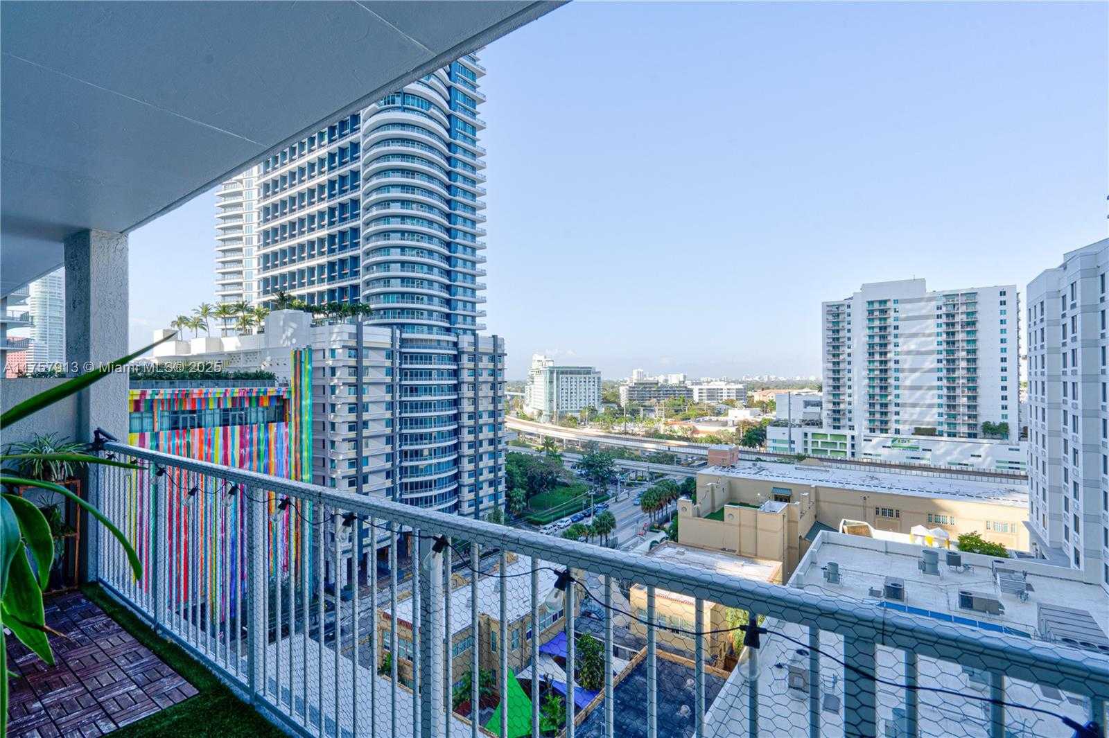 Small Image of 1250 SOUTH MIAMI AVE #1109, Miami Number 13