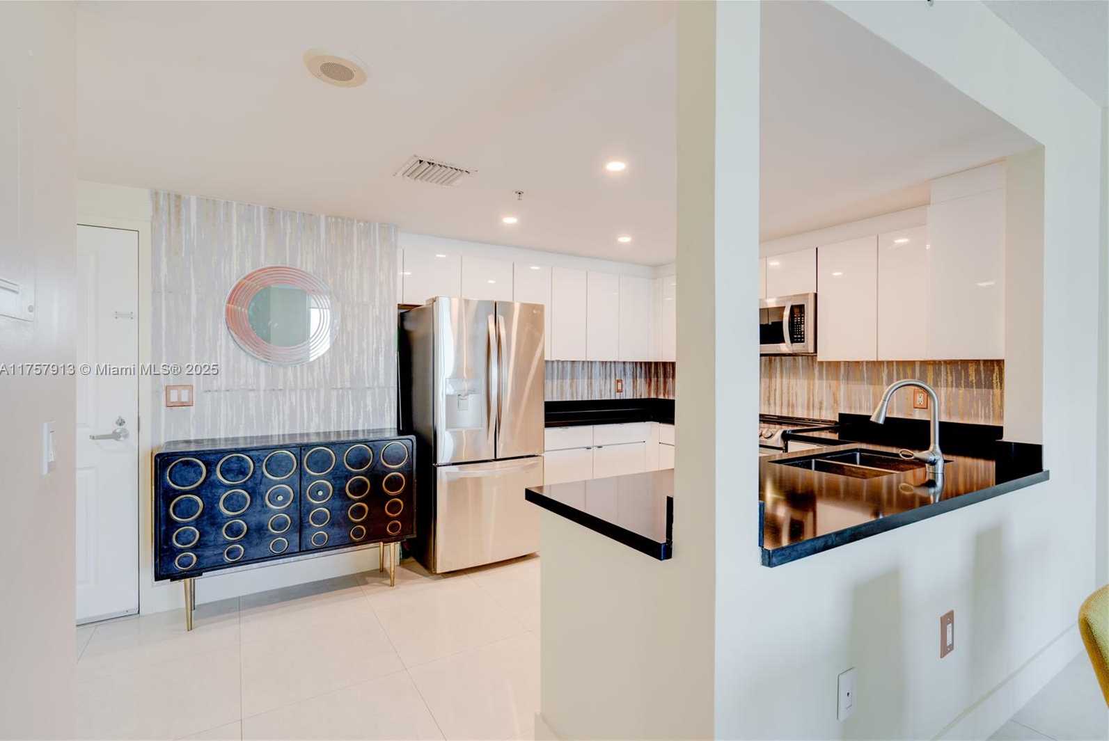 Small Image of 1250 SOUTH MIAMI AVE #1109, Miami Number 2