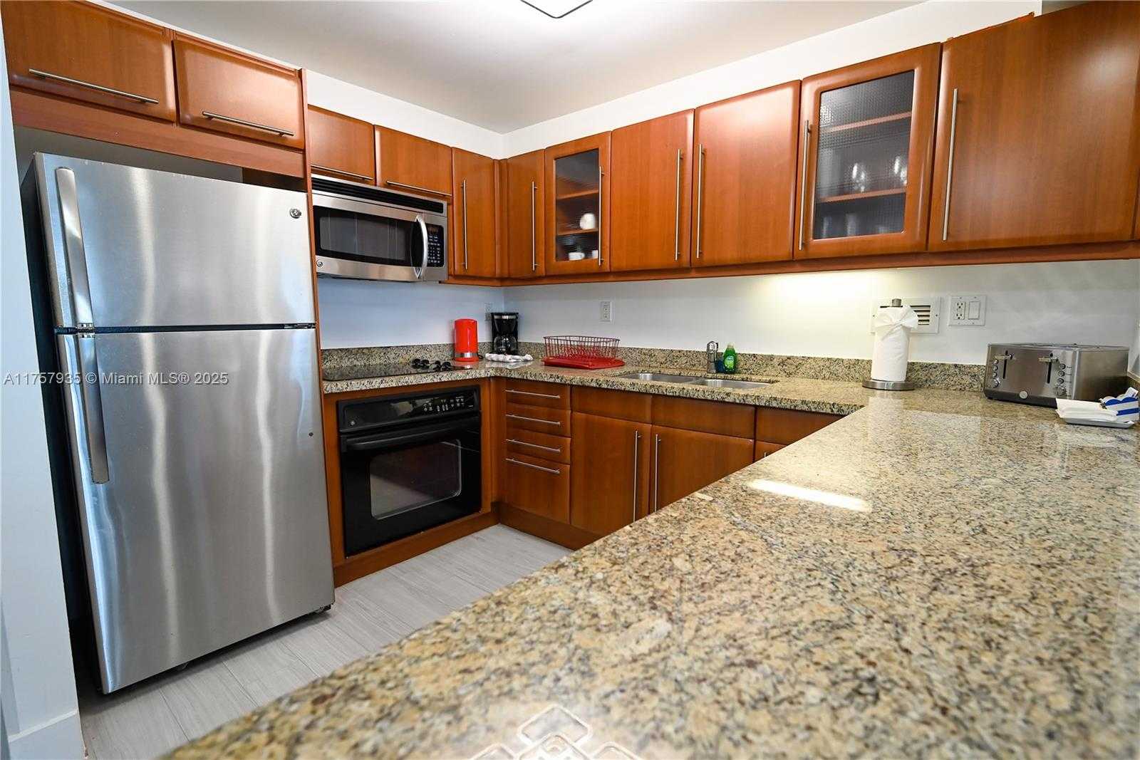 Small Image of 2301 COLLINS AVE #921, Miami Beach Number 15