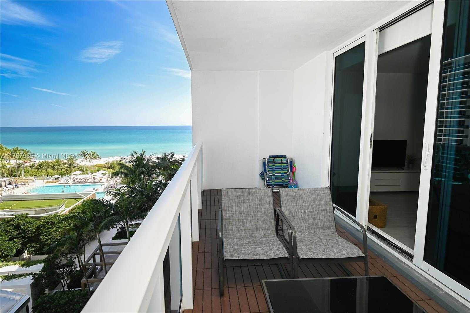 Small Image of 2301 COLLINS AVE #921, Miami Beach Number 2
