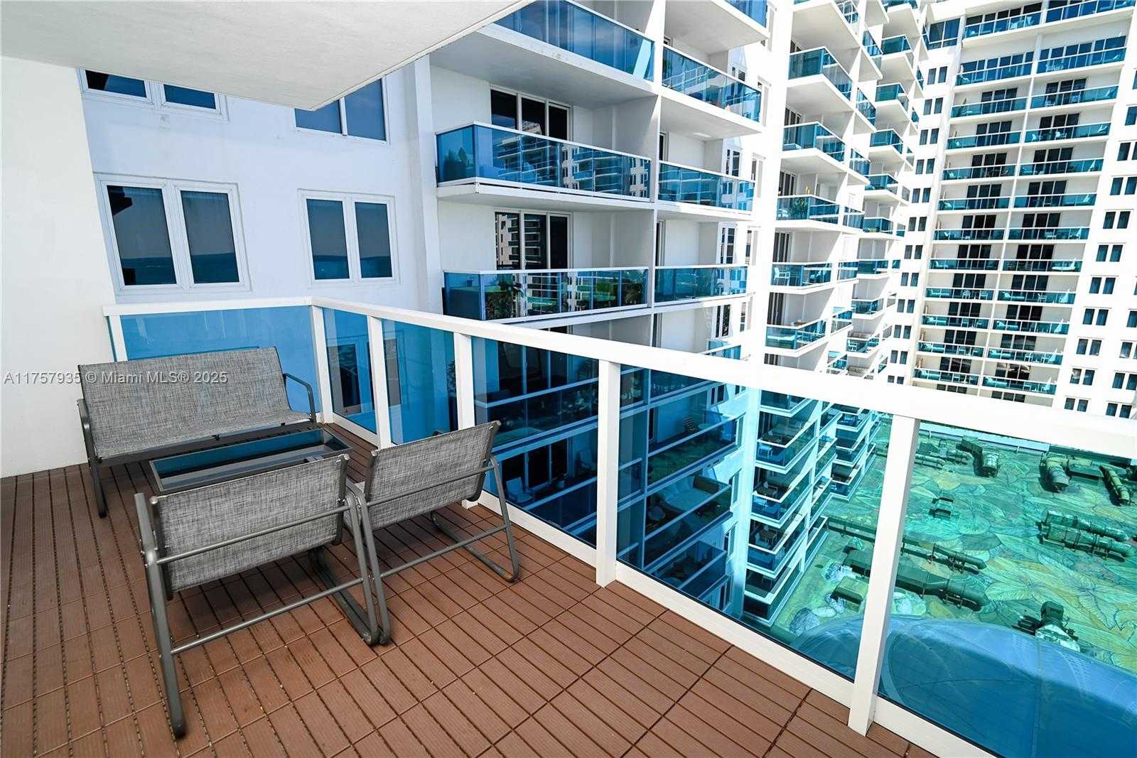 Small Image of 2301 COLLINS AVE #921, Miami Beach Number 23