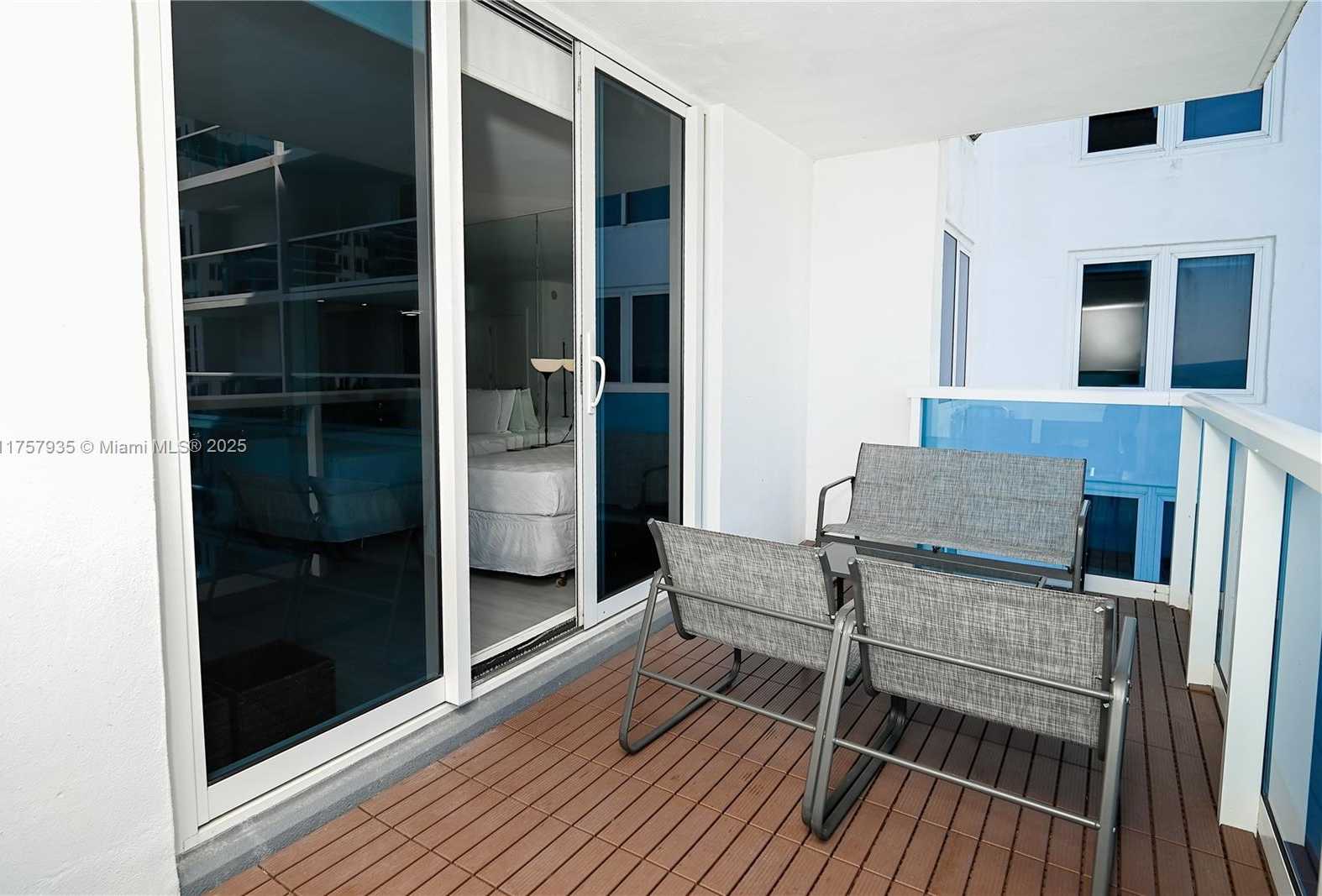 Small Image of 2301 COLLINS AVE #921, Miami Beach Number 25