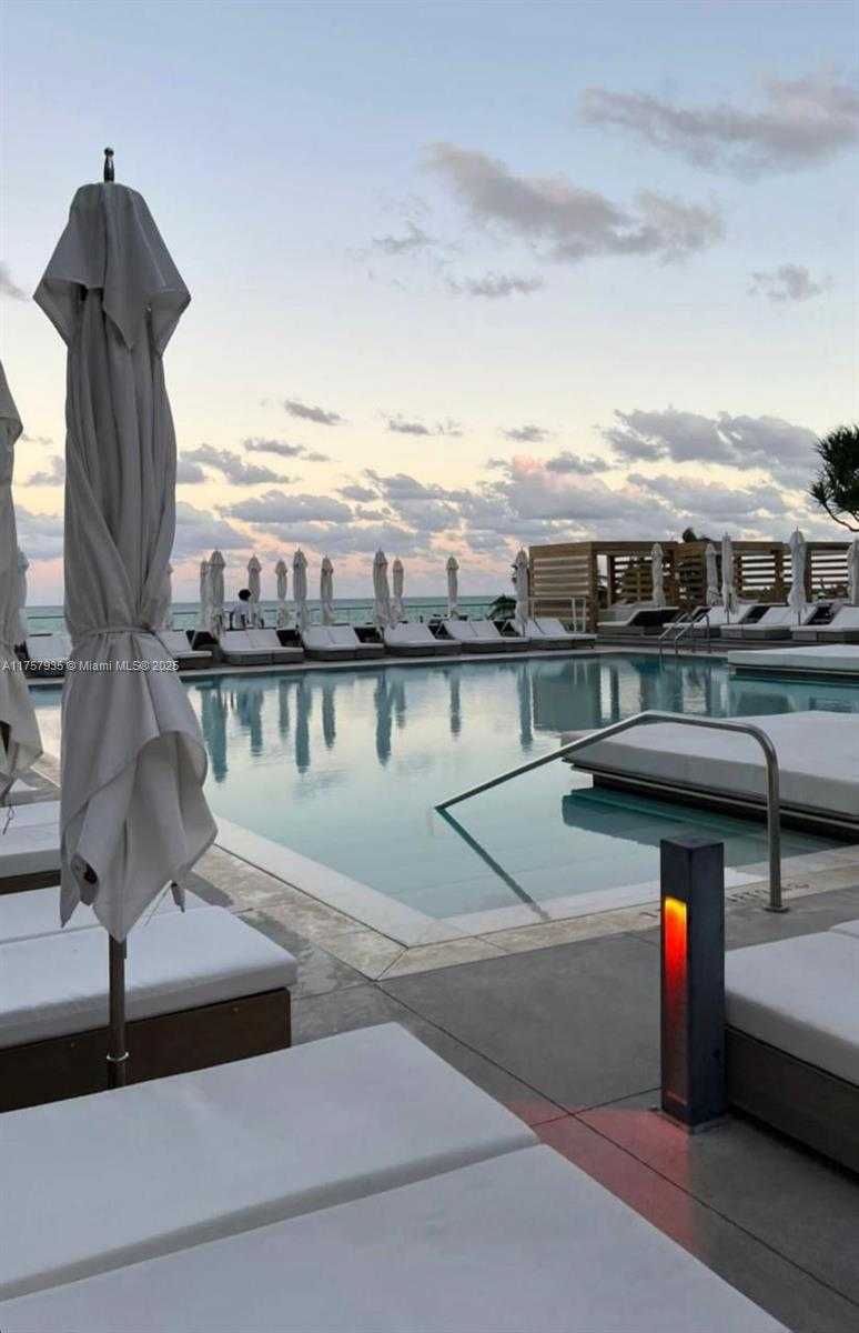 Small Image of 2301 COLLINS AVE #921, Miami Beach Number 36