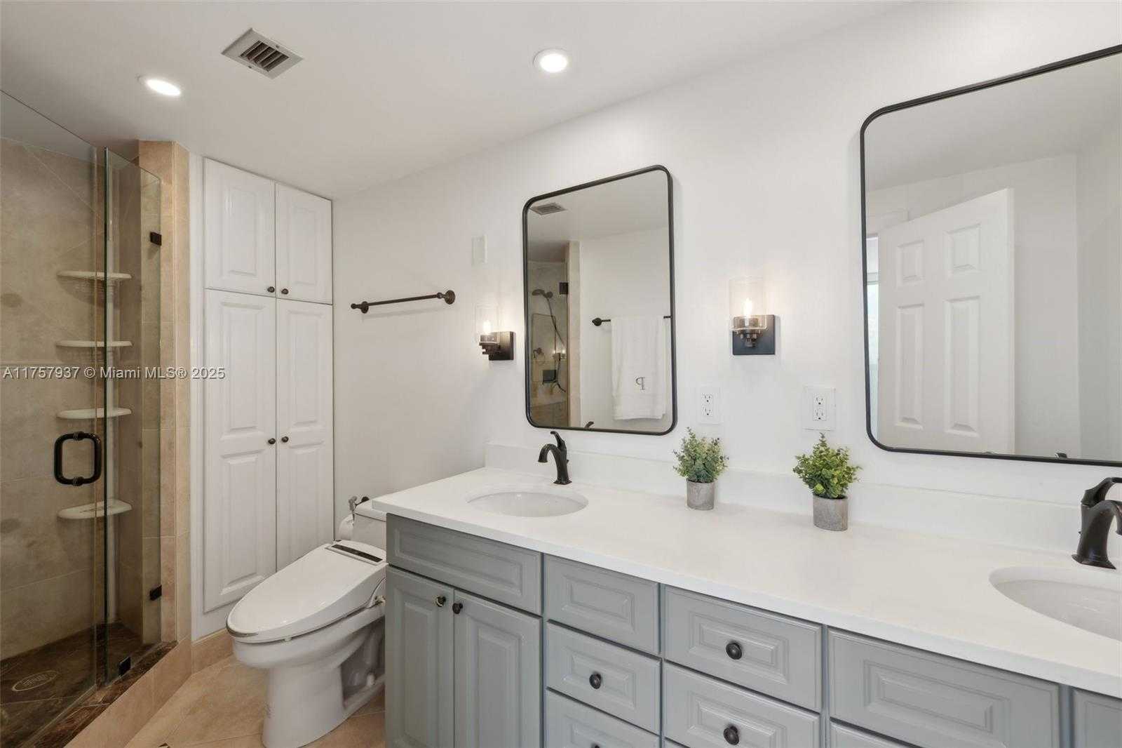 Small Image of 2150 SANS SOUCI BLVD #PH-D2, North Miami Number 12