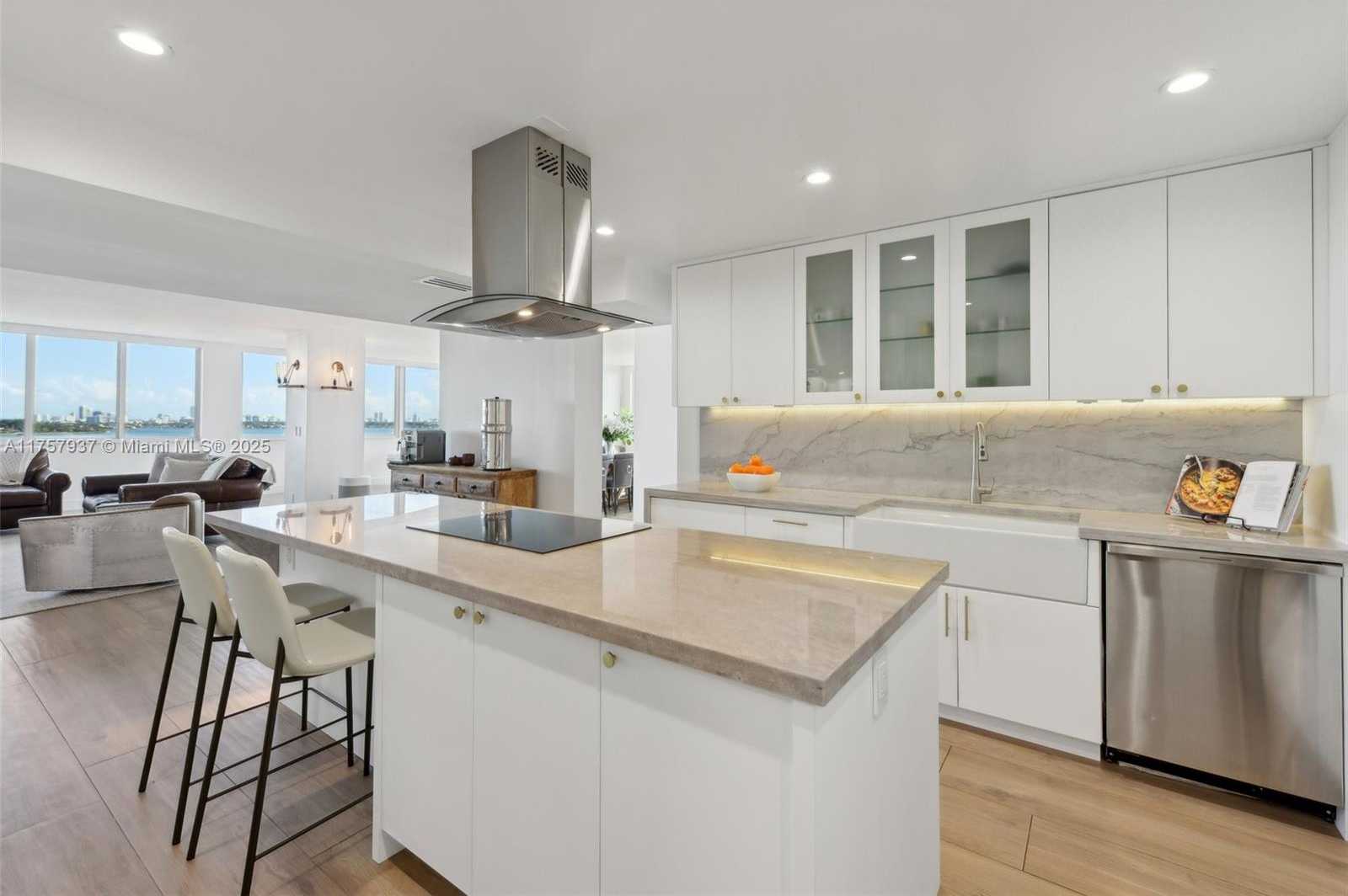 Small Image of 2150 SANS SOUCI BLVD #PH-D2, North Miami Number 5