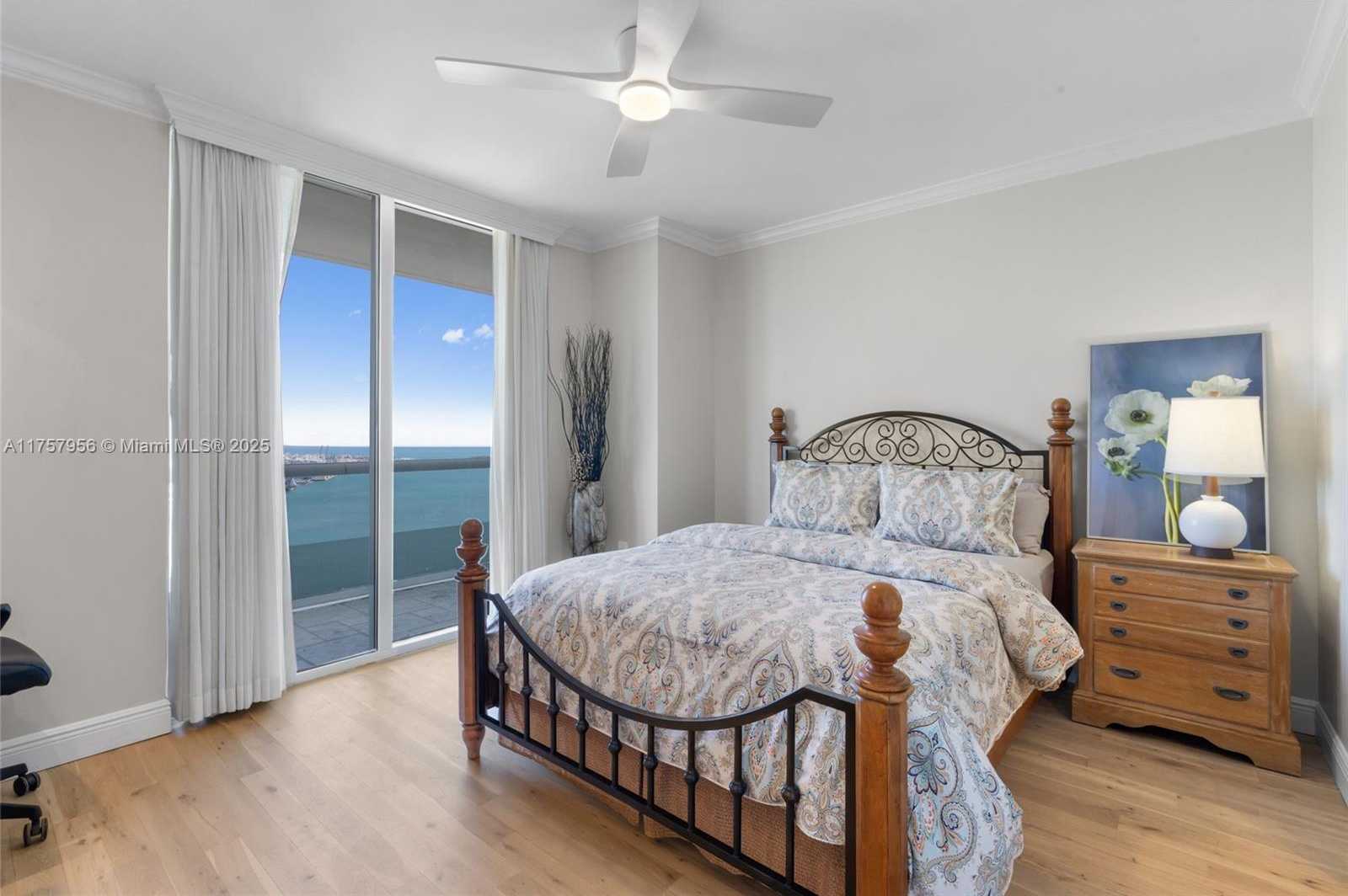 Small Image of 50 BISCAYNE BLVD #4808, Miami Number 24