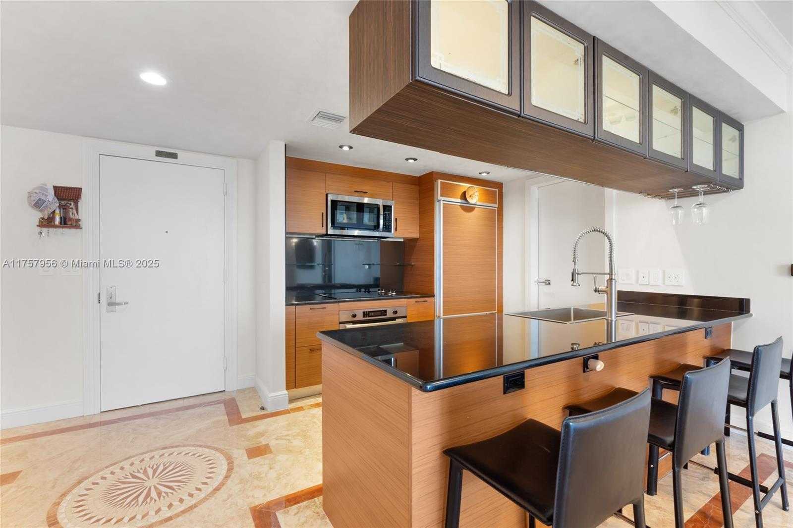 Small Image of 50 BISCAYNE BLVD #4808, Miami Number 8