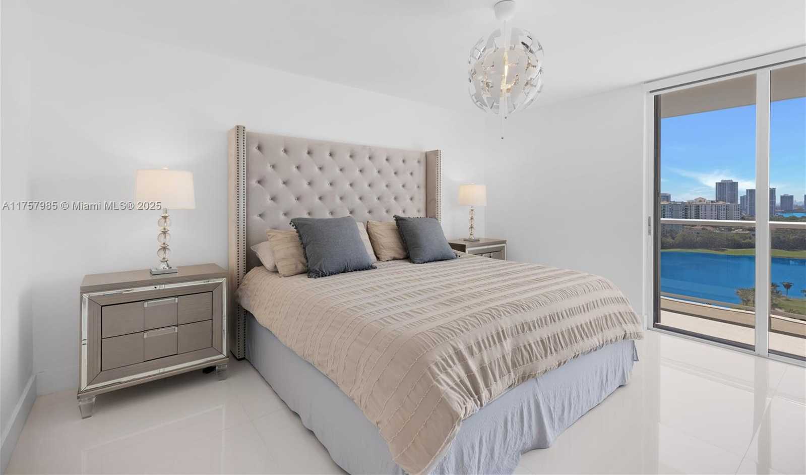 Small Image of 3701 NORTH COUNTRY CLUB DR #1805, Aventura Number 19