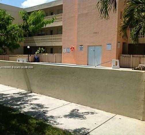 Small Image of 1851 #C5, North Miami Beach Number 10