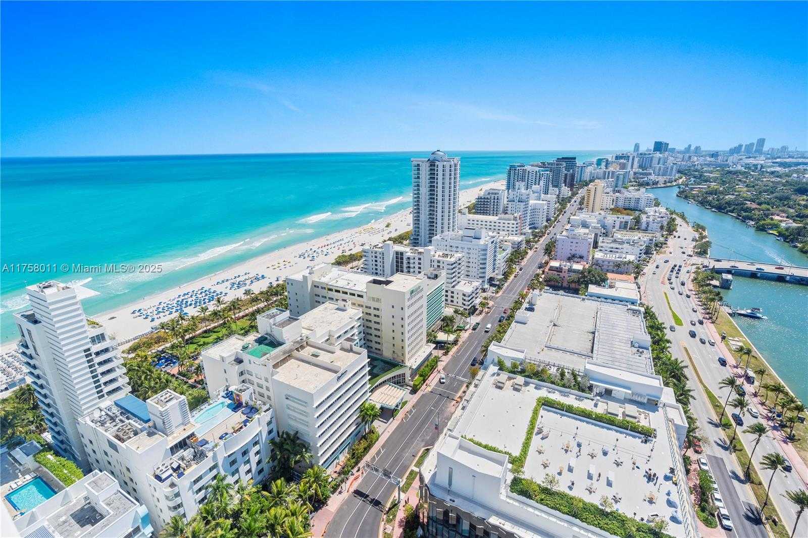 Small Image of 4401 COLLINS AVE #3012, Miami Beach Number 3