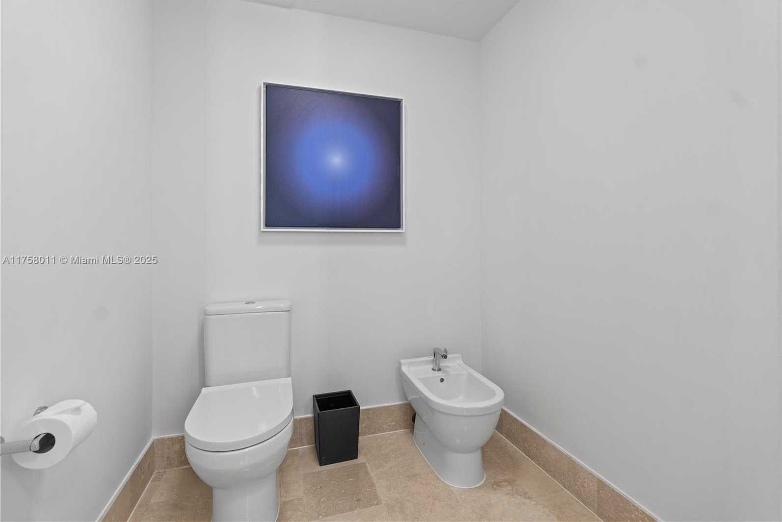 Small Image of 4401 COLLINS AVE #3012, Miami Beach Number 32