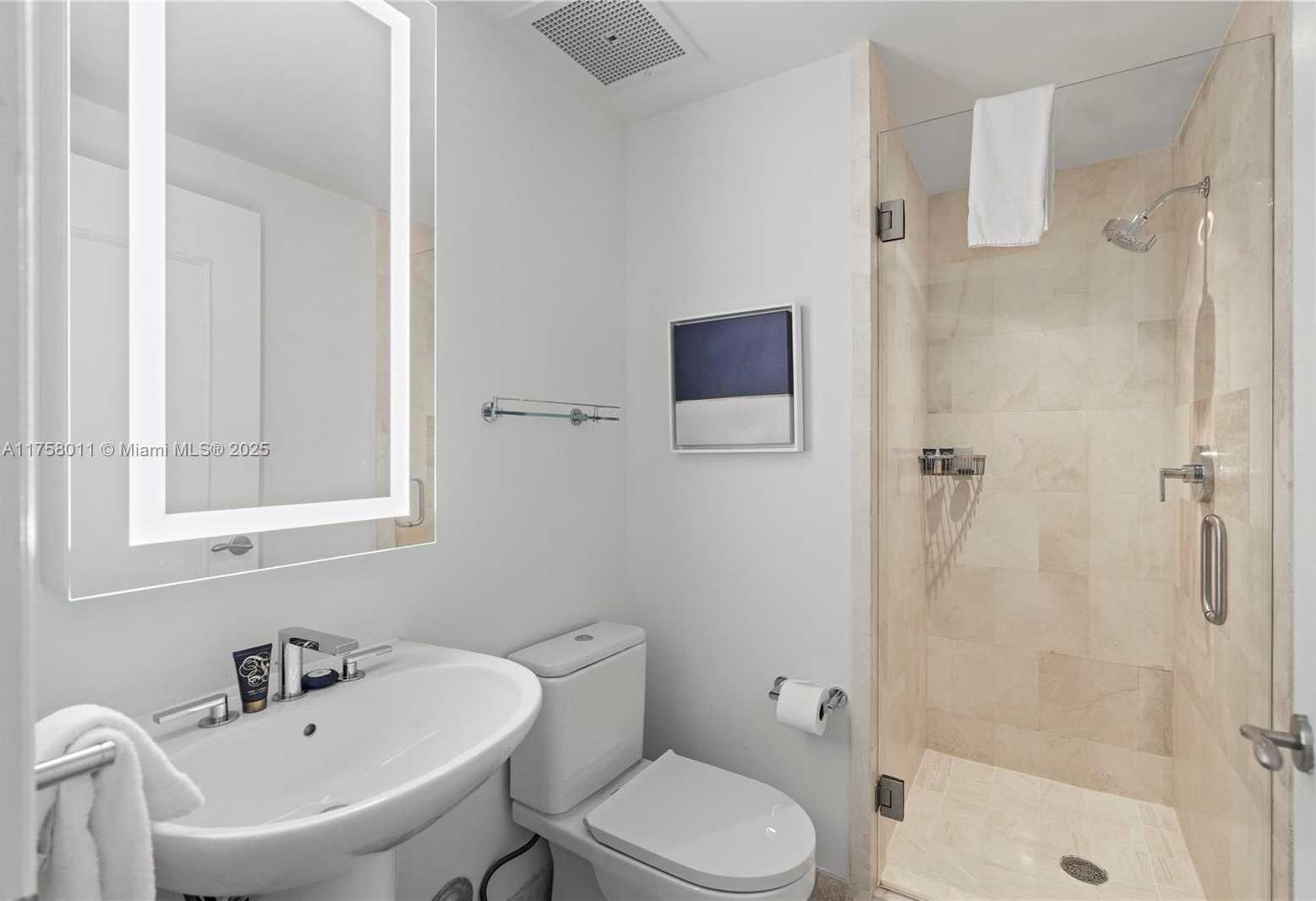 Small Image of 4401 COLLINS AVE #3012, Miami Beach Number 36