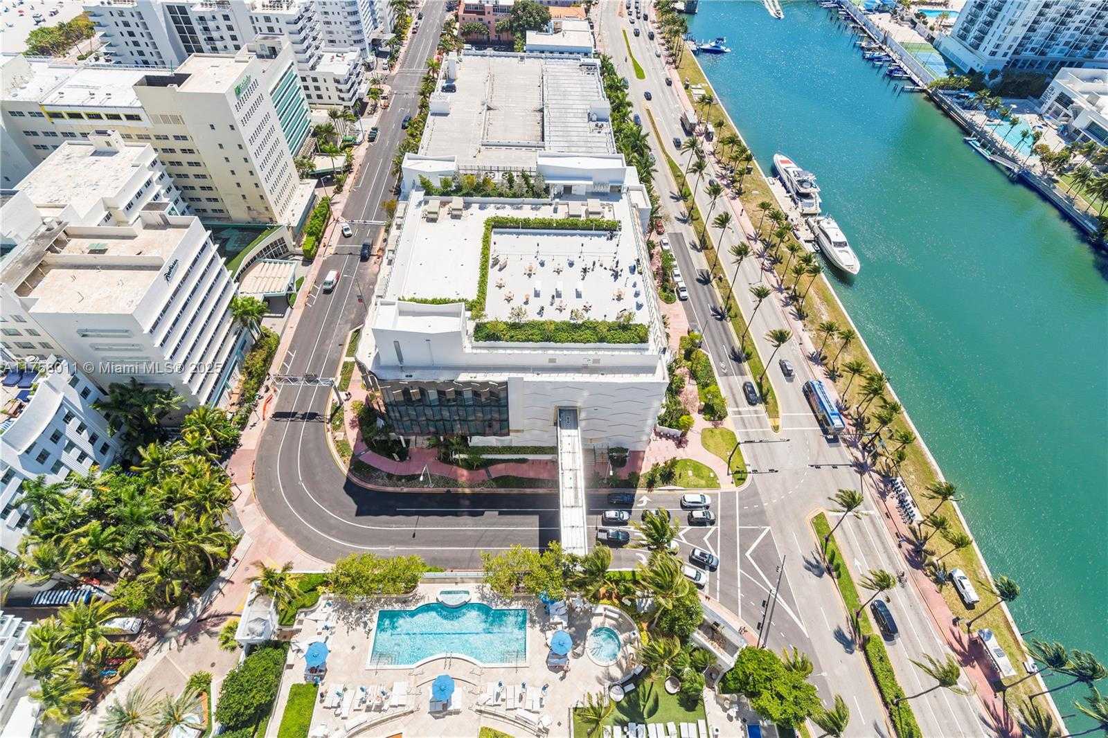 Small Image of 4401 COLLINS AVE #3012, Miami Beach Number 4
