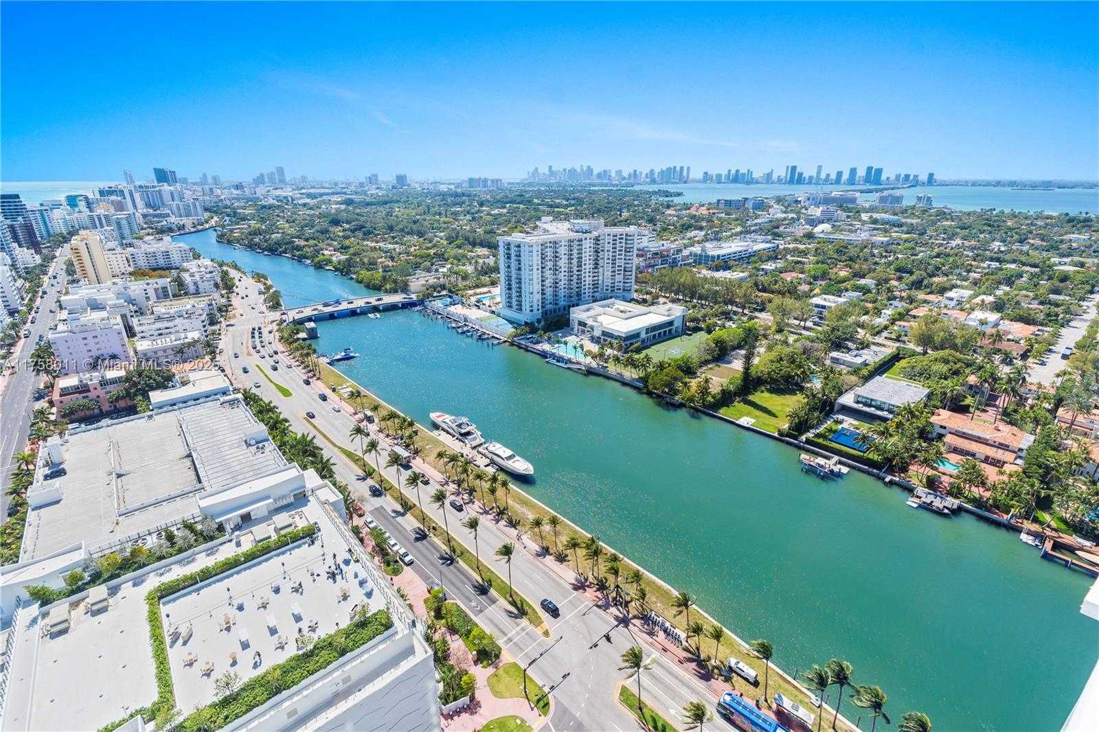 Small Image of 4401 COLLINS AVE #3012, Miami Beach Number 7
