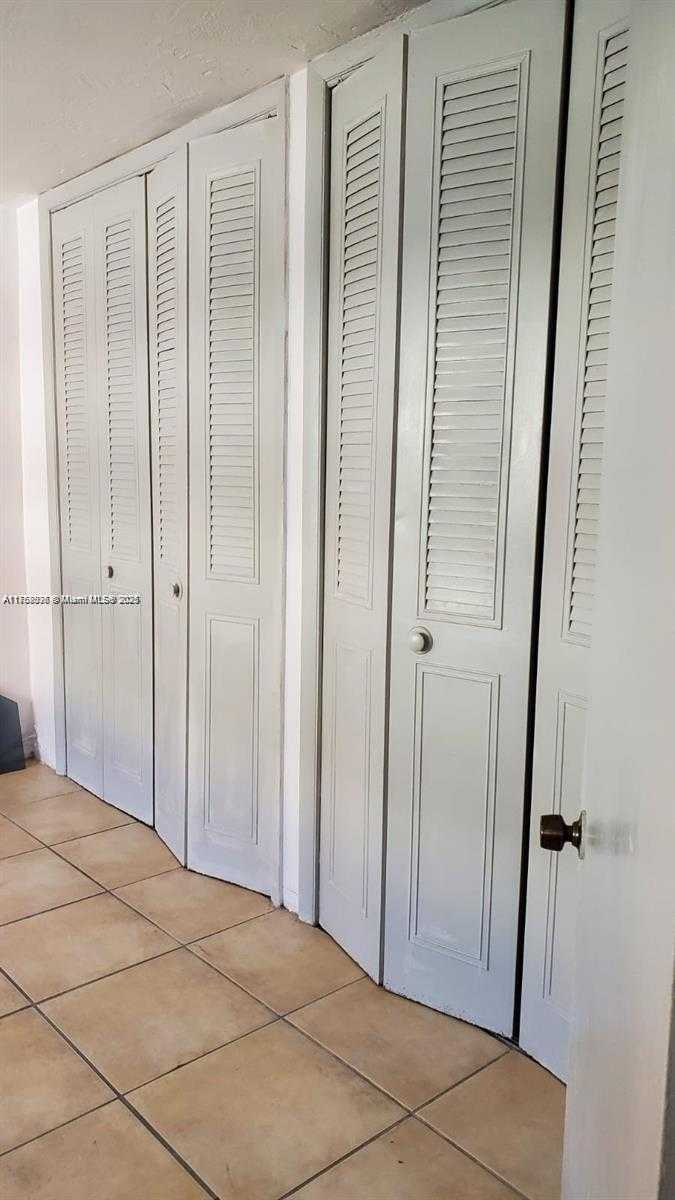 Small Image of 1851 #C2, North Miami Beach Number 8