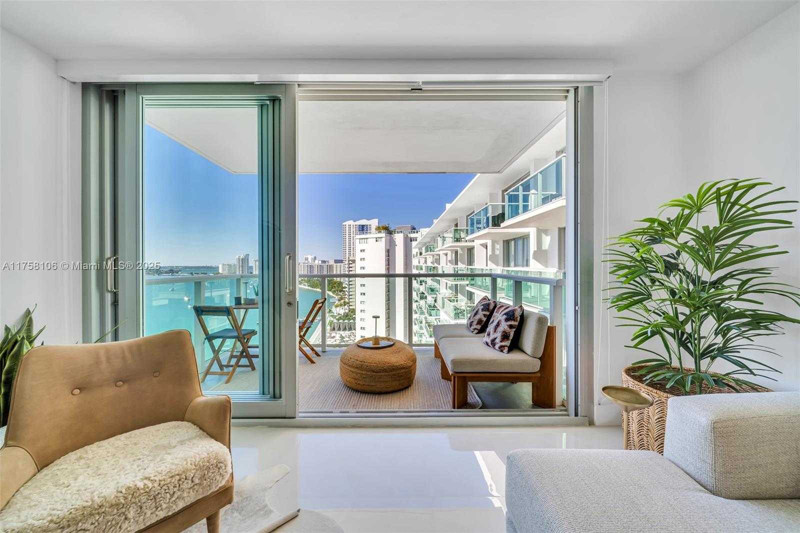 Small Image of 1000 WEST AVE #1523, Miami Beach Number 12