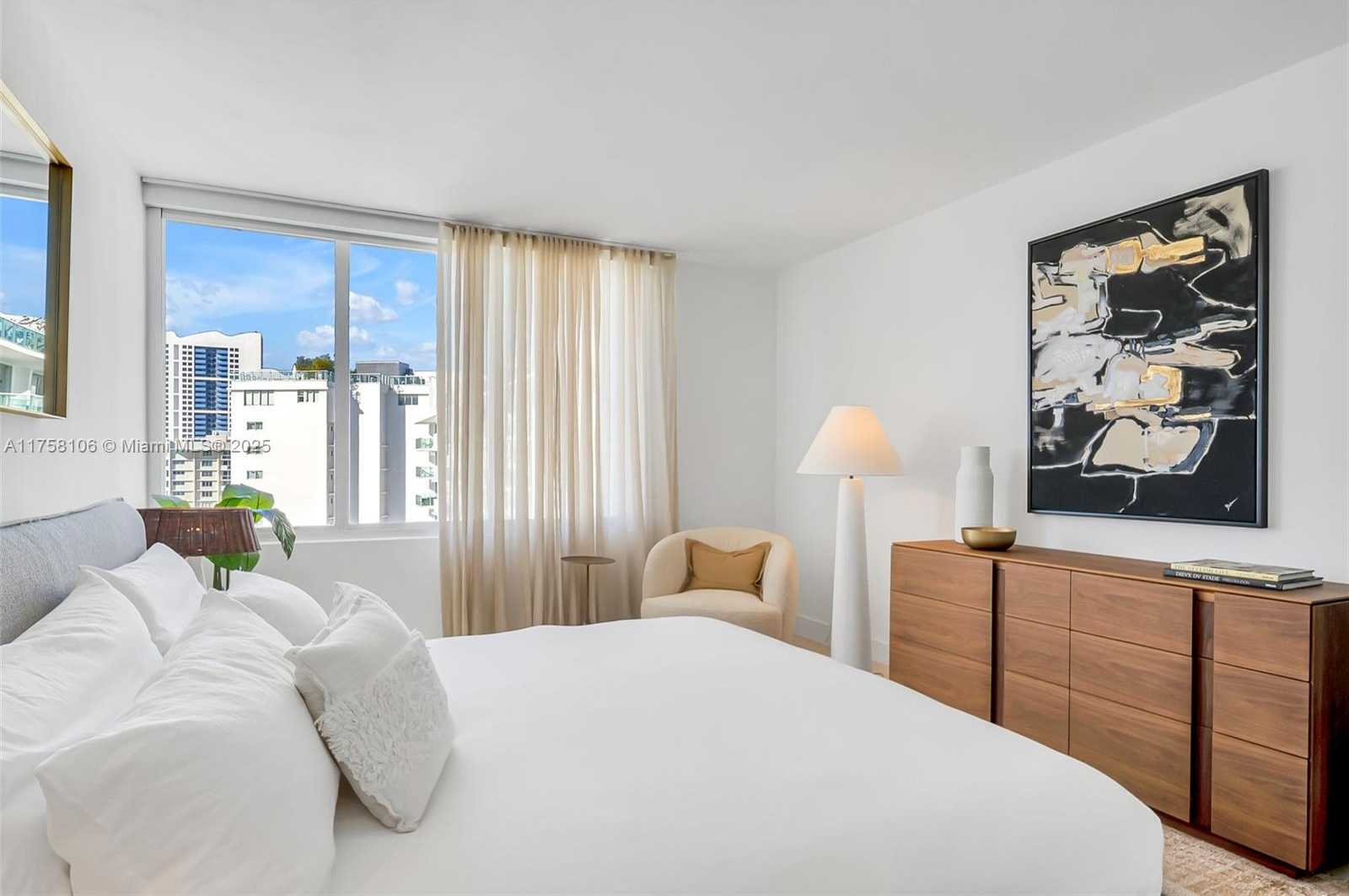 Small Image of 1000 WEST AVE #1523, Miami Beach Number 20
