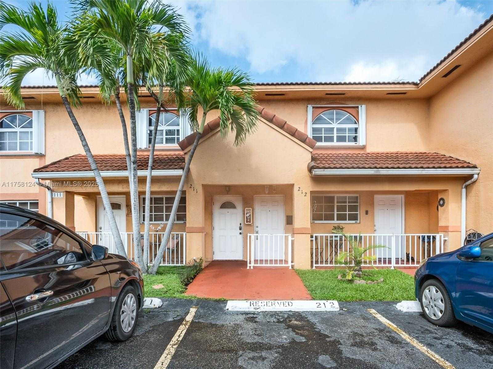 Small Image of 3375 WEST 76TH ST #211, Hialeah Number 20