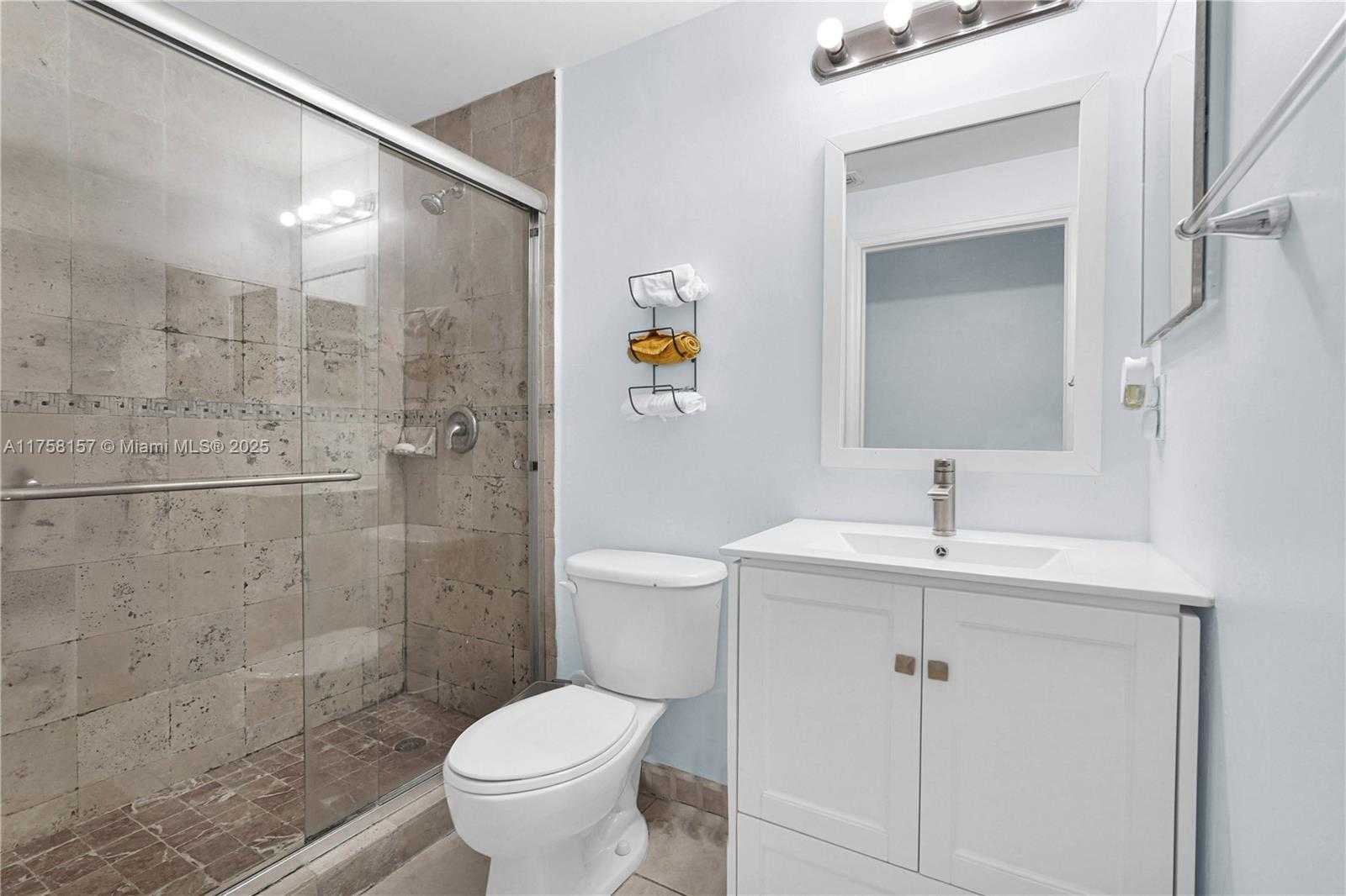 Small Image of 7340 NORTH WEST 114TH AVE #107, Doral Number 29
