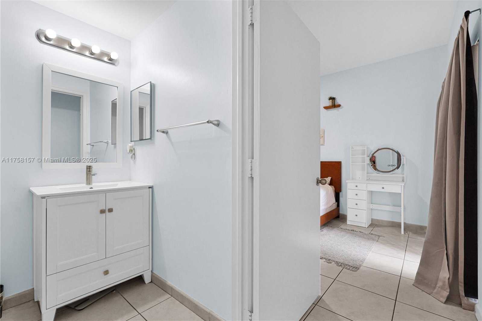 Small Image of 7340 NORTH WEST 114TH AVE #107, Doral Number 33