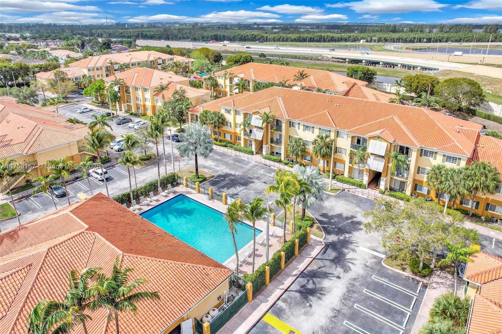 Small Image of 7340 NORTH WEST 114TH AVE #107, Doral Number 56