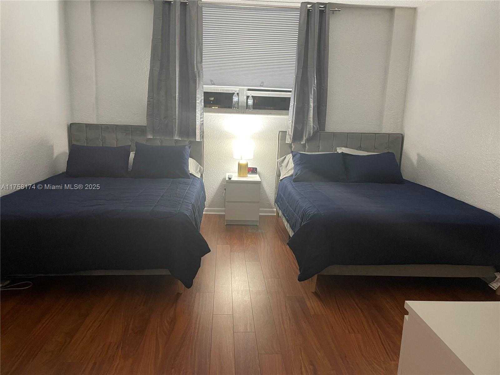 Small Image of 19370 COLLINS AVE #1008, Sunny Isles Beach Number 7
