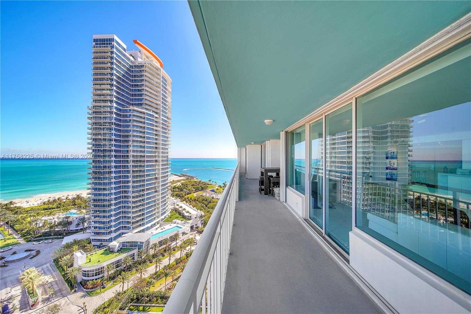 Small Image of 400 SOUTH POINTE DR #2310, Miami Beach Number 17