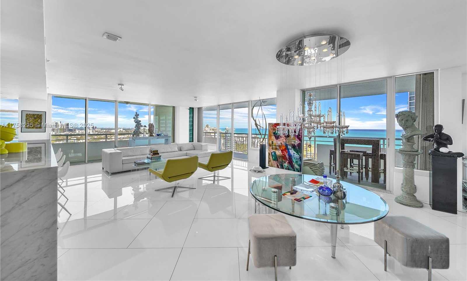 Small Image of 400 SOUTH POINTE DR #2310, Miami Beach Number 5