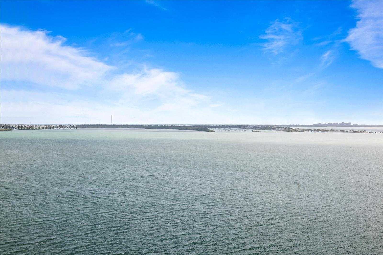 Small Image of 770 CLAUGHTON ISLAND DR #1912, Miami Number 24