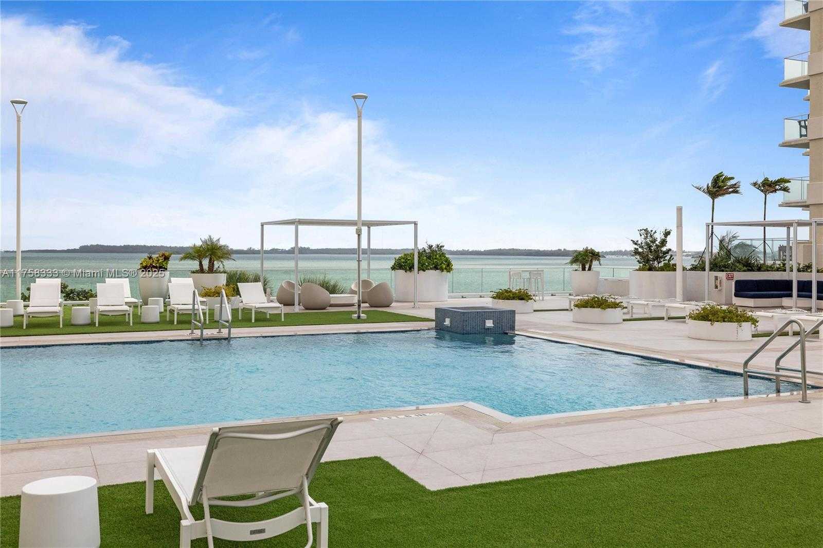 Small Image of 770 CLAUGHTON ISLAND DR #1912, Miami Number 28