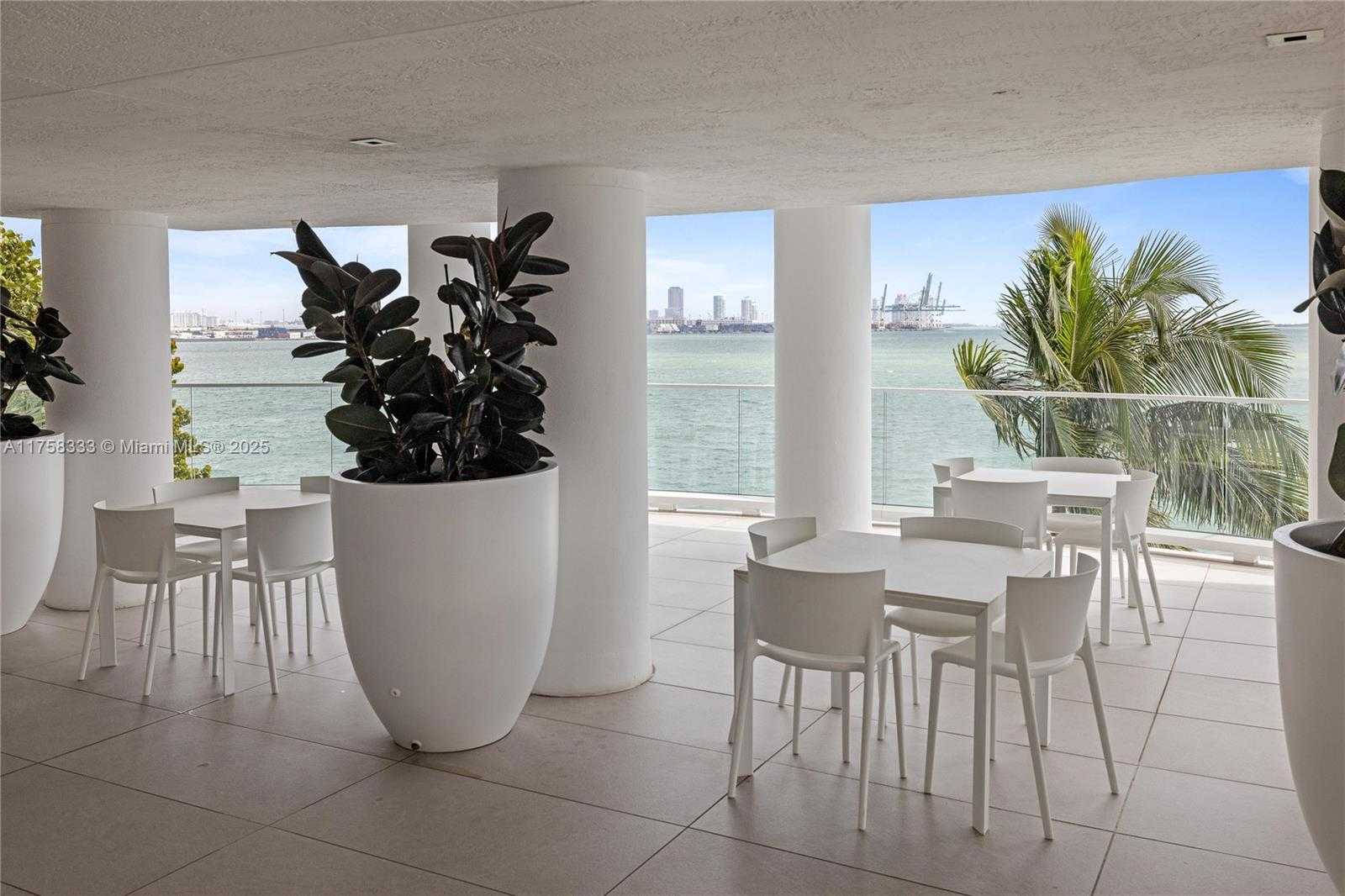 Small Image of 770 CLAUGHTON ISLAND DR #1912, Miami Number 36