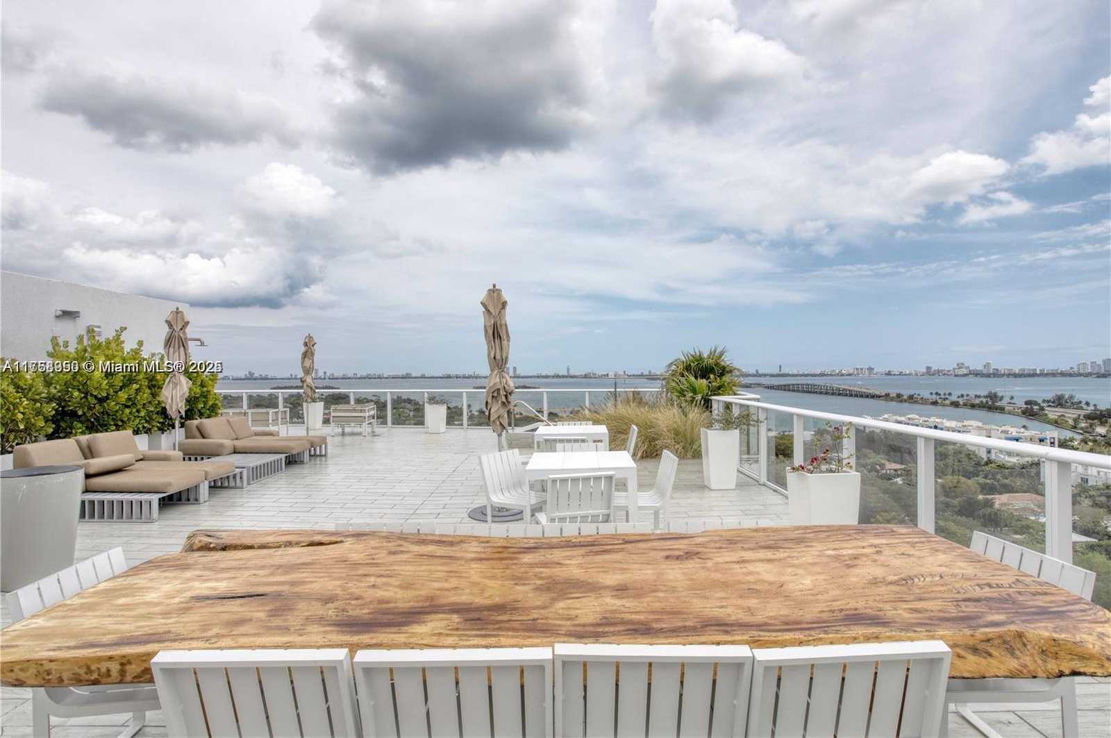 Small Image of 4250 Biscayne Blvd, Miami, FL 33137, USA Number 10