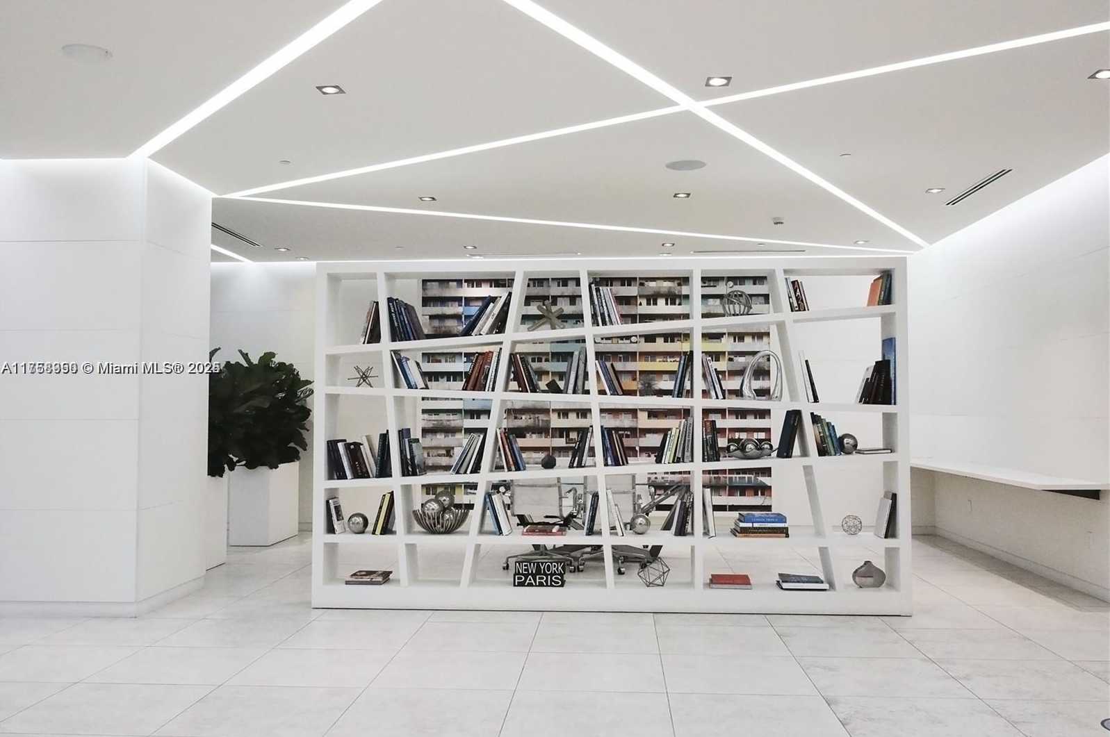 Small Image of 4250 Biscayne Blvd, Miami, FL 33137, USA Number 16