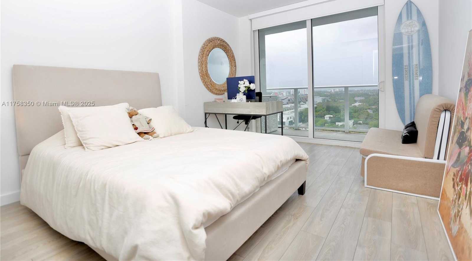 Small Image of 4250 Biscayne Blvd, Miami, FL 33137, USA Number 6