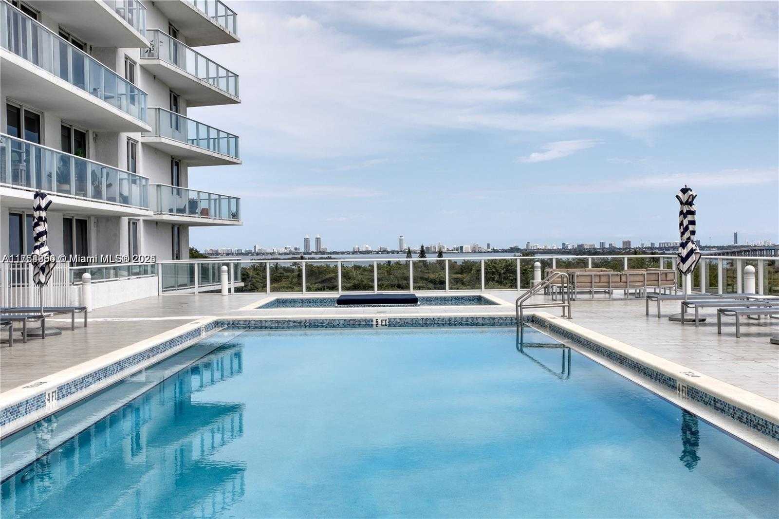 Small Image of 4250 Biscayne Blvd, Miami, FL 33137, USA Number 9