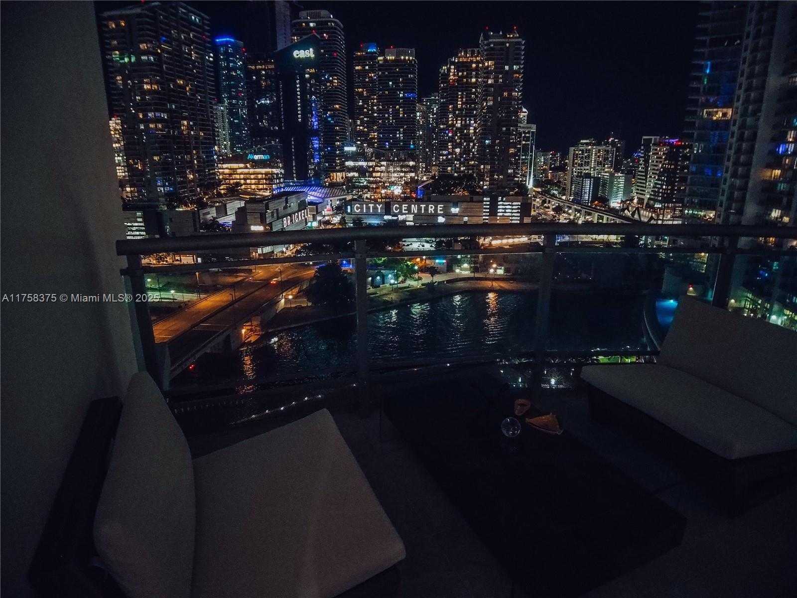 Small Image of 350 SOUTH MIAMI AVE #2314, Miami Number 18