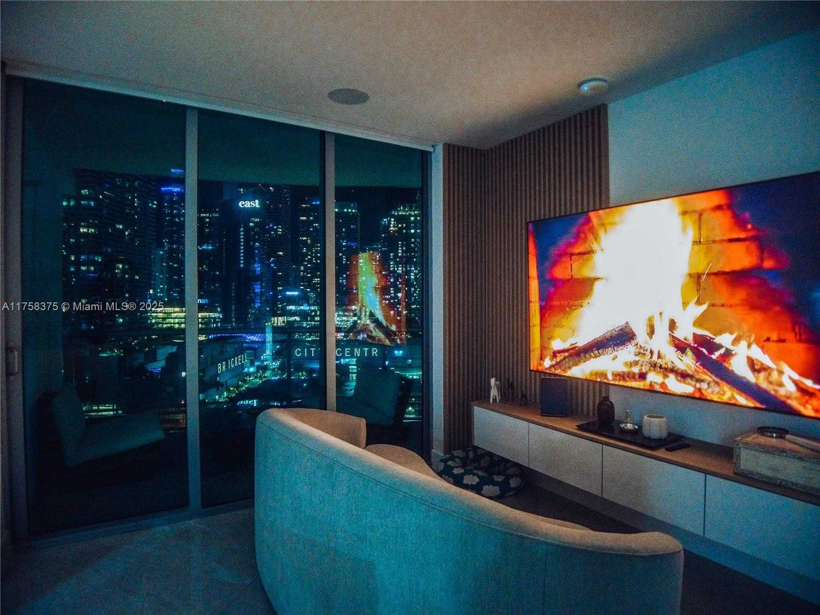 Small Image of 350 SOUTH MIAMI AVE #2314, Miami Number 5