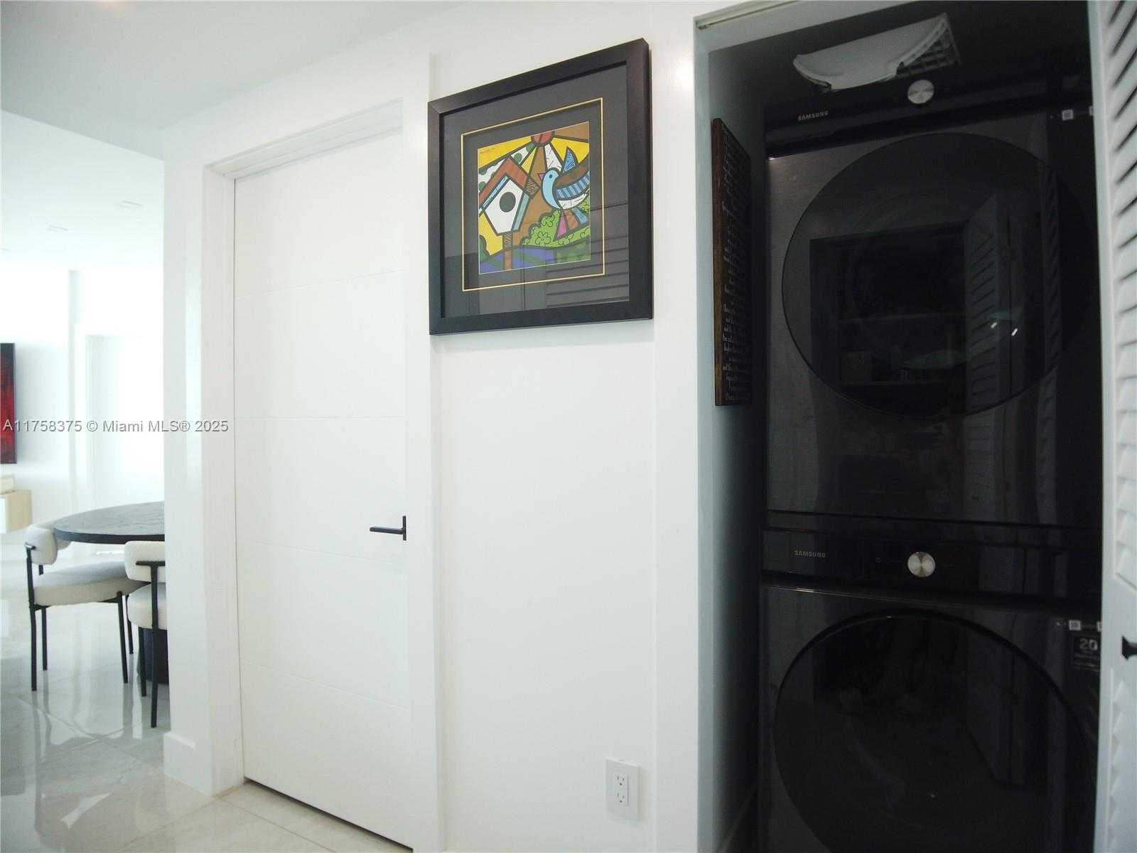 Small Image of 350 SOUTH MIAMI AVE #2314, Miami Number 6