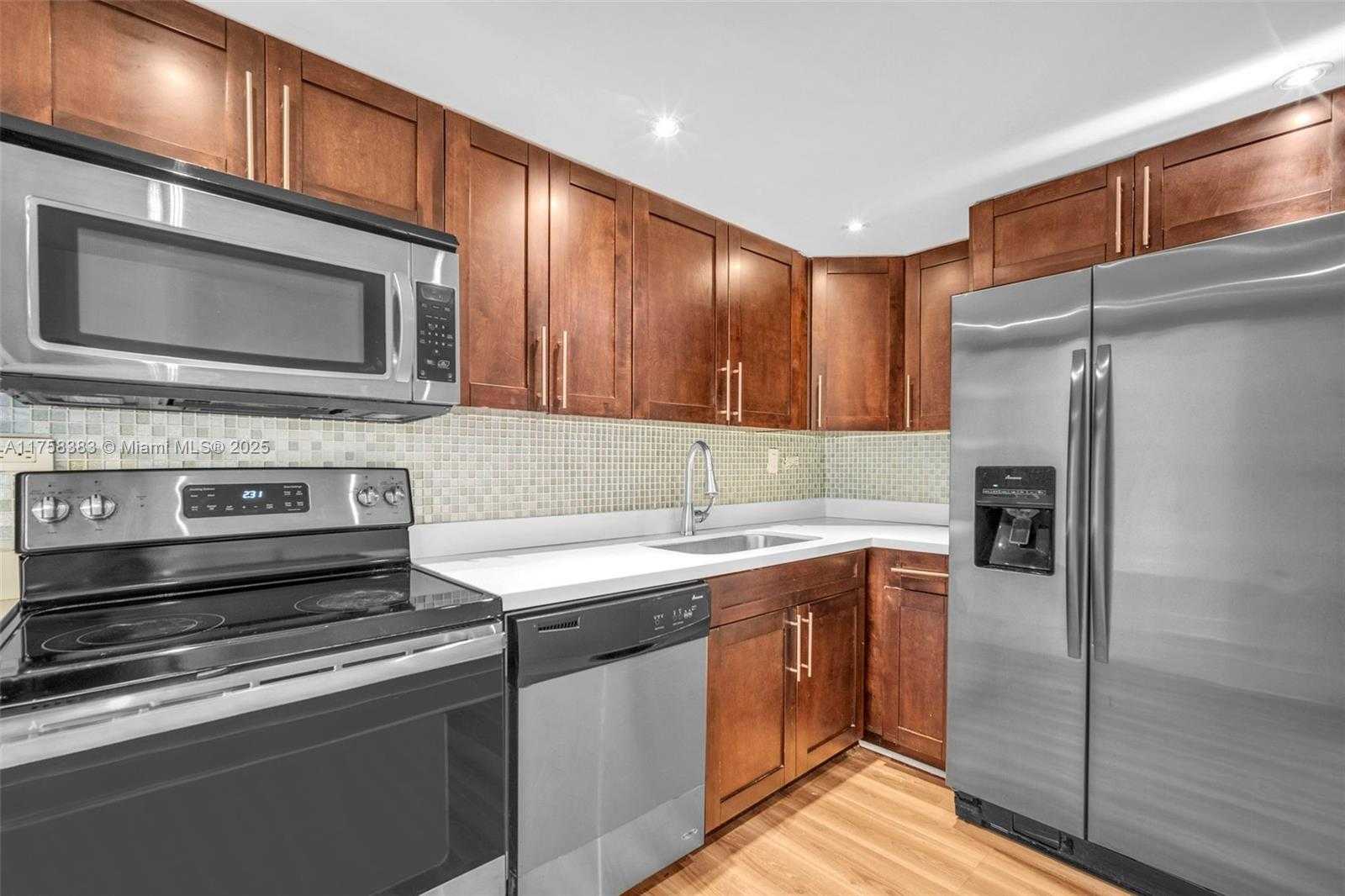 Small Image of 20355 NORTH EAST 34TH CT #421, Aventura Number 11