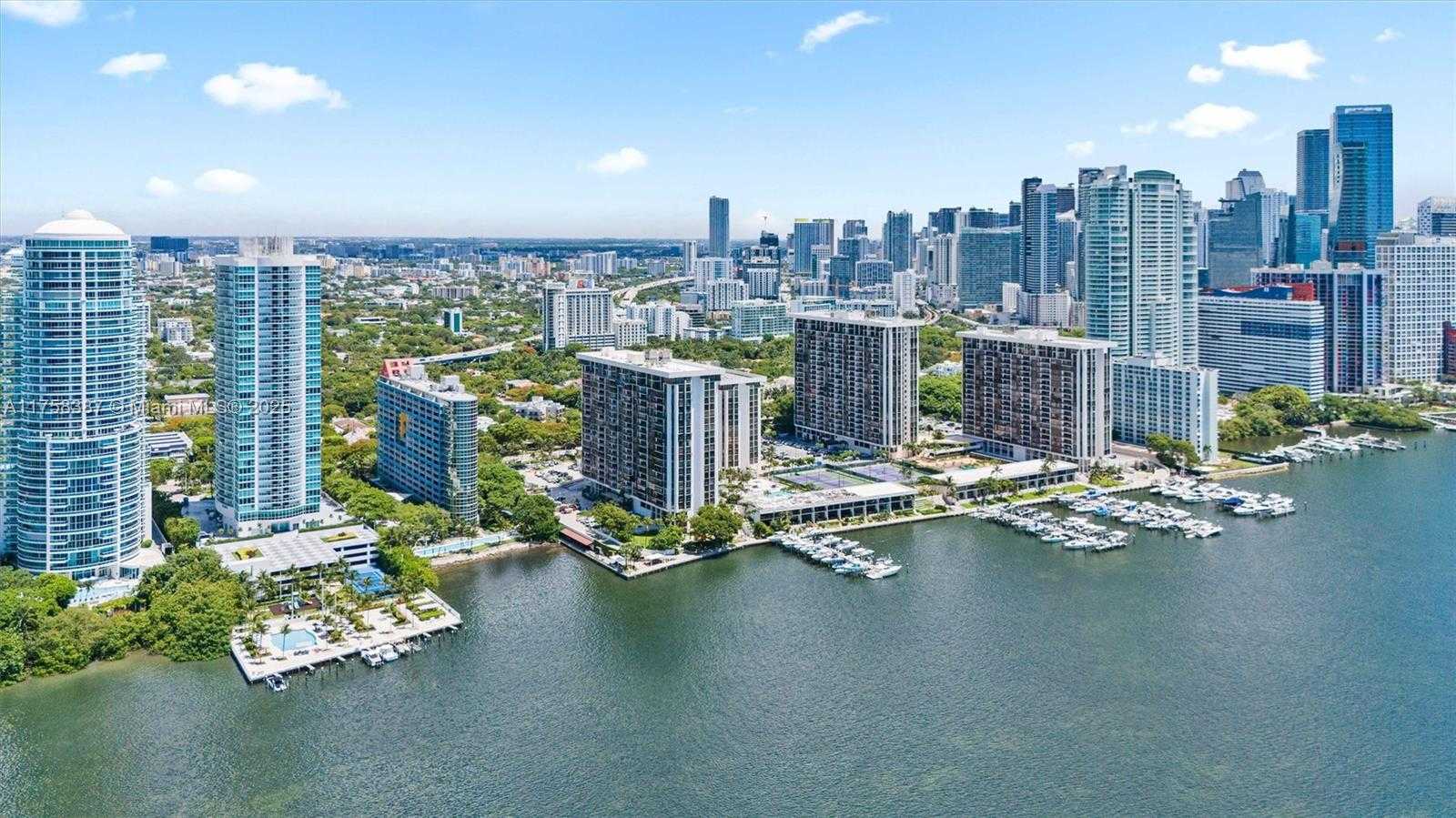 Small Image of 2101 BRICKELL AVE #3308, Miami Number 4