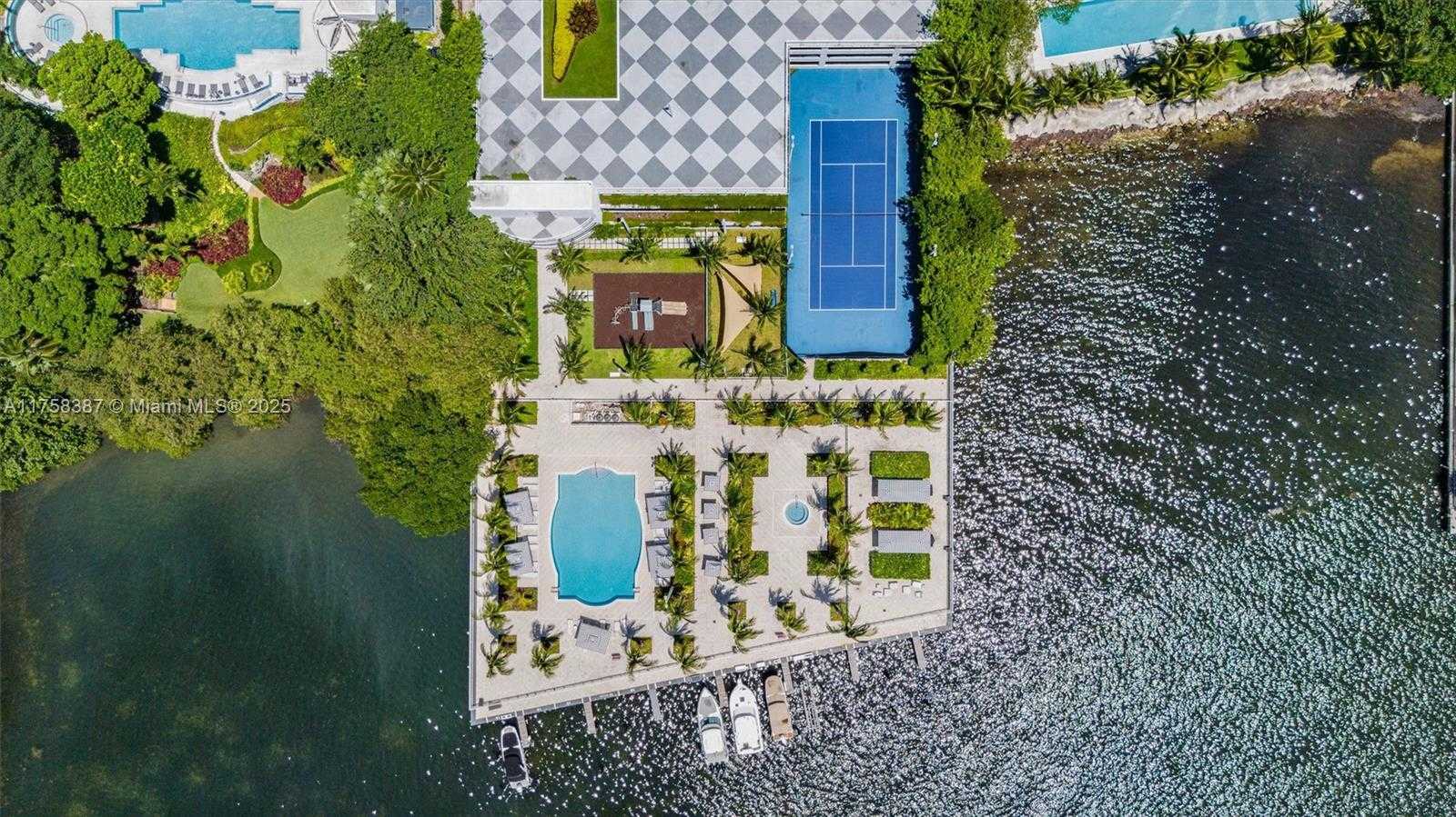 Small Image of 2101 BRICKELL AVE #3308, Miami Number 40