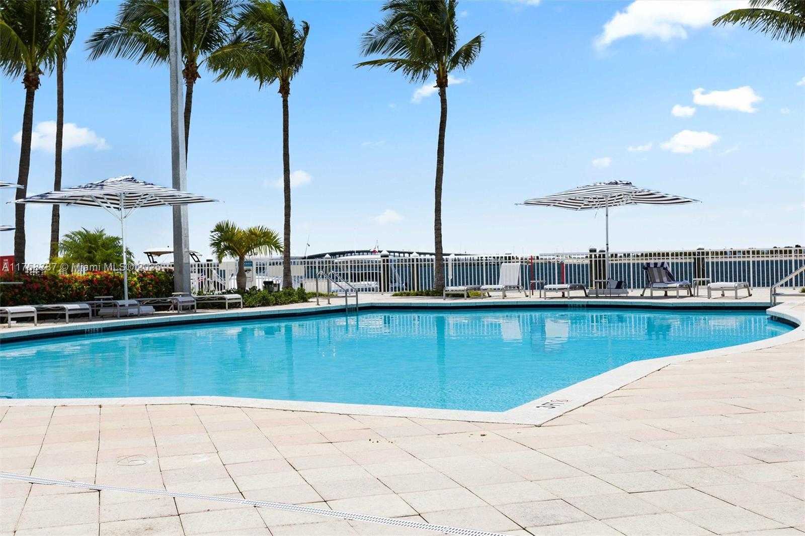 Small Image of 2101 BRICKELL AVE #3308, Miami Number 49