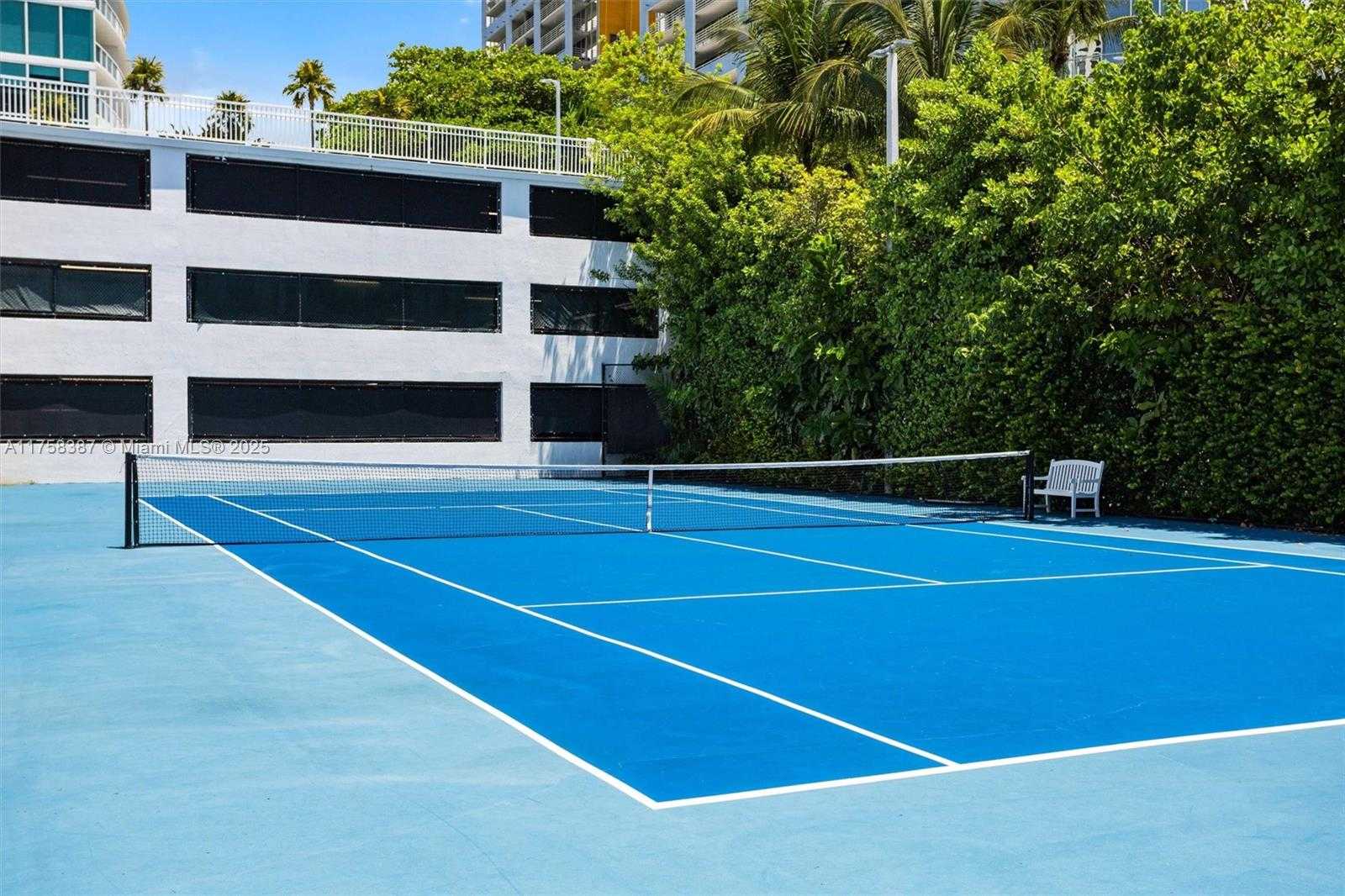 Small Image of 2101 BRICKELL AVE #3308, Miami Number 51