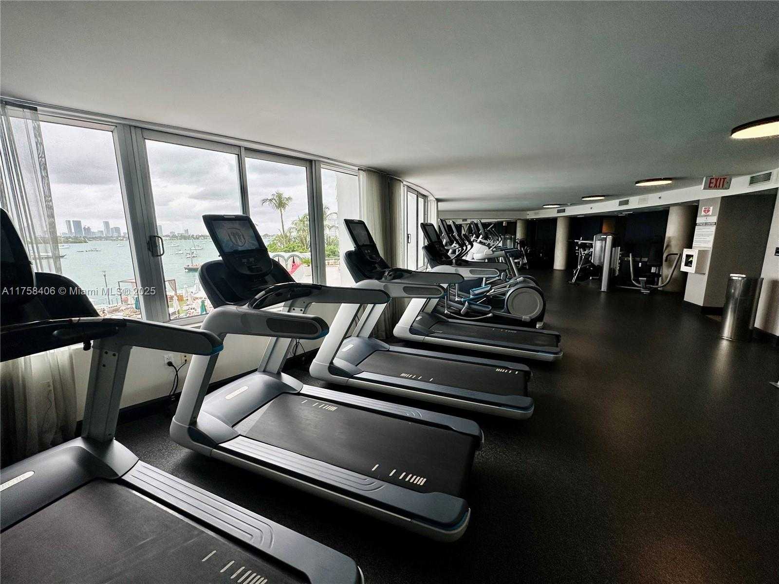 Small Image of 1100 WEST AVE #1123, Miami Beach Number 19