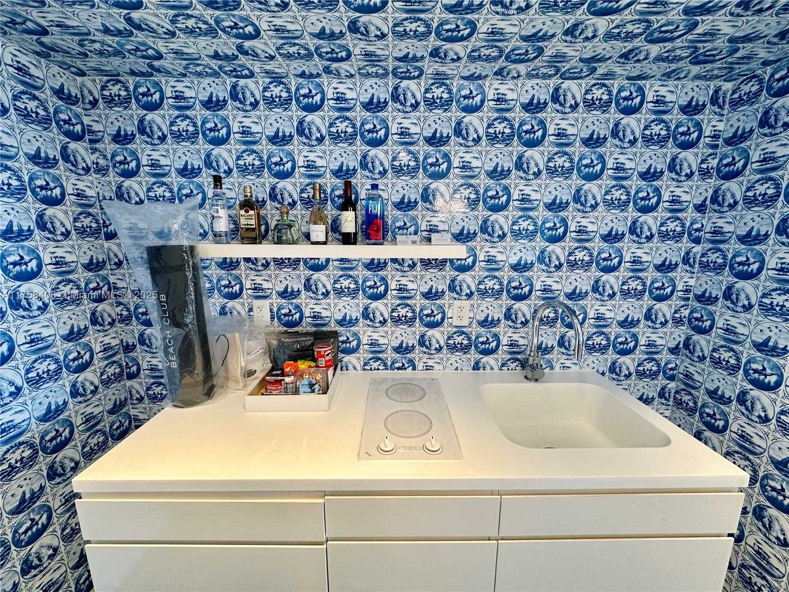 Small Image of 1100 WEST AVE #1123, Miami Beach Number 3